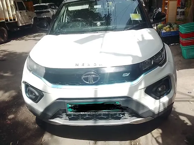 Used 2022 Tata Nexon EV in Delhi