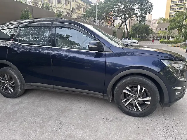 Used Mahindra Old Generation XUV700 AX 5 Diesel MT 7 STR [2021] in Kolkata