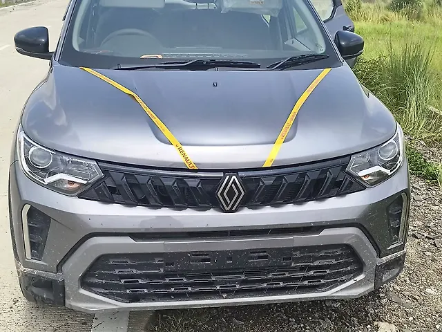 Used 2026 Renault Triber in Sasaram