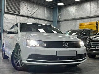 Used Volkswagen Jetta Highline TDI AT in Nagpur