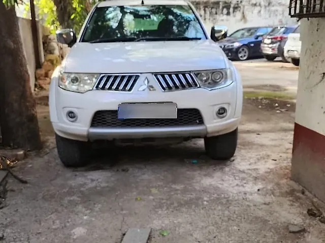 Used 2013 Mitsubishi Pajero in Mumbai
