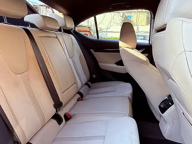 Used Skoda Octavia Style 2.0 in Mumbai