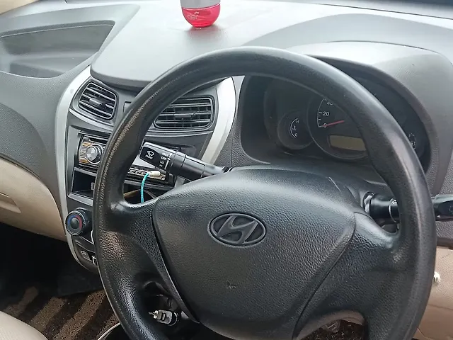 Used 2015 Hyundai Eon in Satna