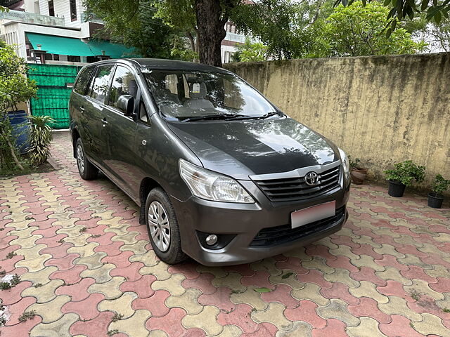 Used 2012 Toyota Innova in Kota