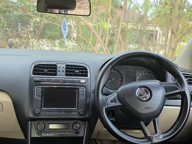 Used Skoda Rapid Ambition 1.5 TDI in Mangalore Used Skoda Rapid Ambition 1.5 TDI in Mangalore