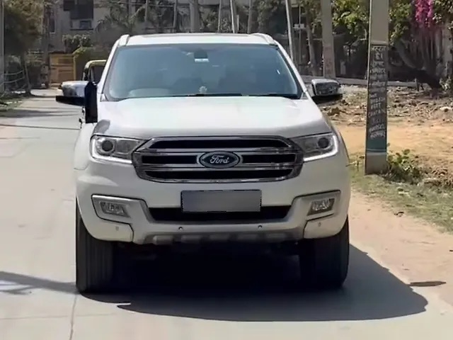 Used 2018 Ford Endeavour in Gwalior