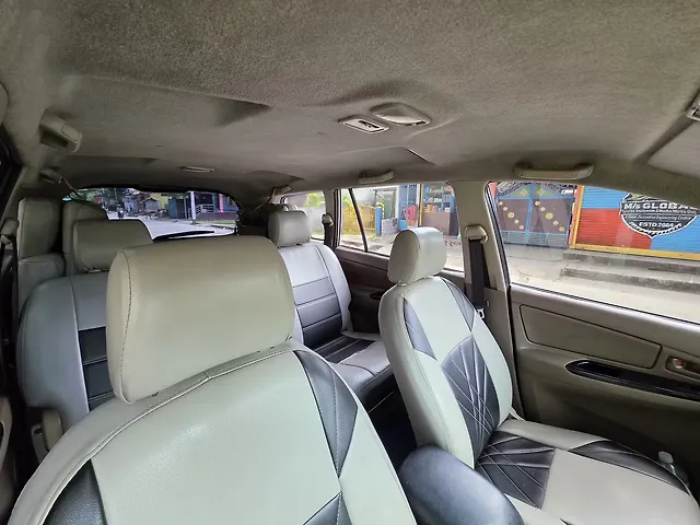 Used 2015 Toyota Innova in Guwahati Used 2015 Toyota Innova in Guwahati