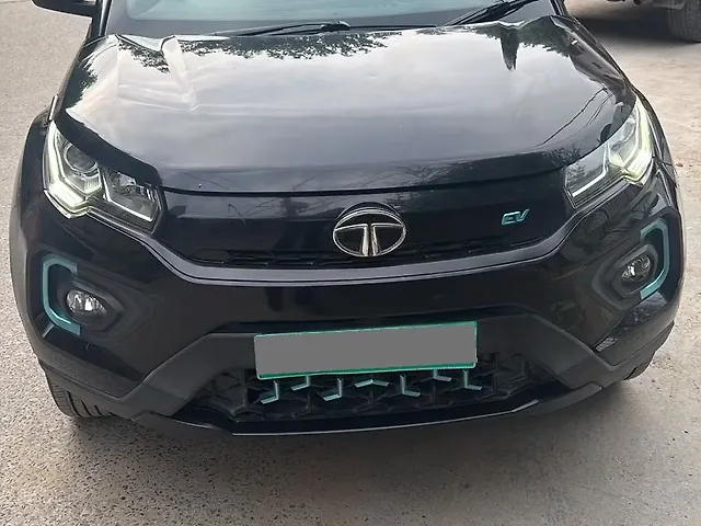 Used 2022 Tata Nexon EV in Delhi