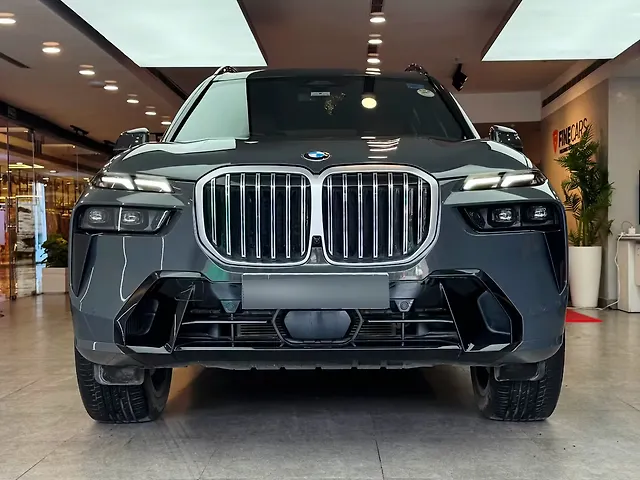 Used 2023 BMW X7 in Delhi