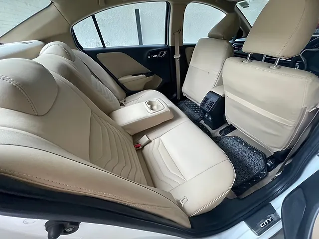 Used Honda City V Petrol MT [2023-2025] in Chennai