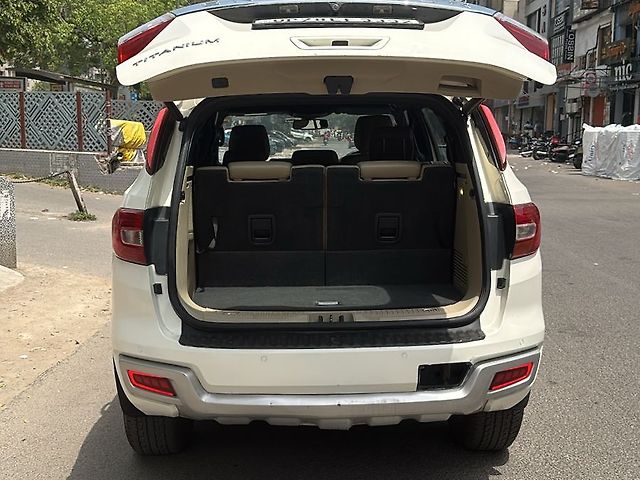 Used Ford Endeavour [2016-2019] Titanium 2.2 4x2 AT [2016-2018] in Delhi