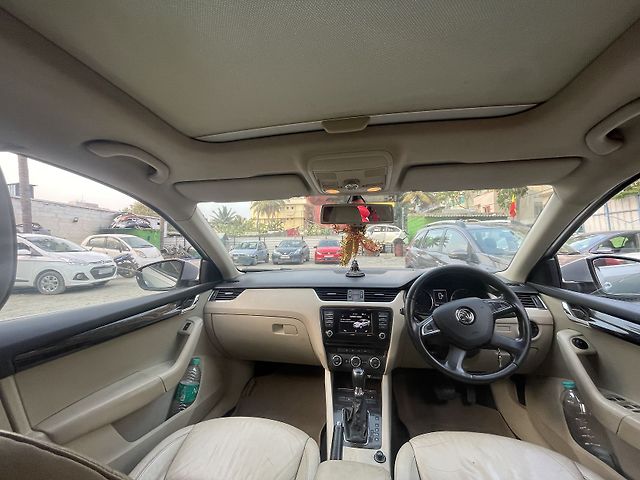 Used Skoda Octavia [2013-2015] Elegance 2.0 TDI AT in Bangalore