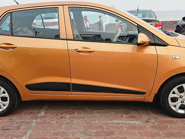 Used Hyundai Grand i10 [2013-2017] Magna 1.1 CRDi [2013-2016] in Visakhapatnam