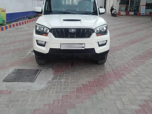Used 2017 Mahindra Scorpio in Bhiwani