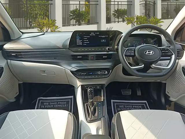 Used Hyundai i20 Asta (O) 1.2 IVT in Delhi