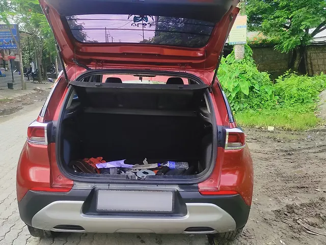 Used 2020 Kia Sonet in Kamrup