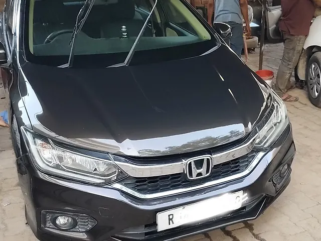 Used 2018 Honda City in Sikar