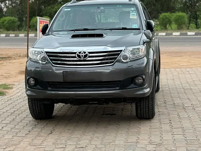 Used 2014 Toyota Fortuner in Zirakpur