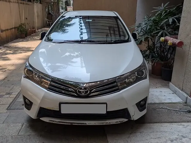 Used 2015 Toyota Corolla Altis in Mumbai Used 2015 Toyota Corolla Altis in Mumbai