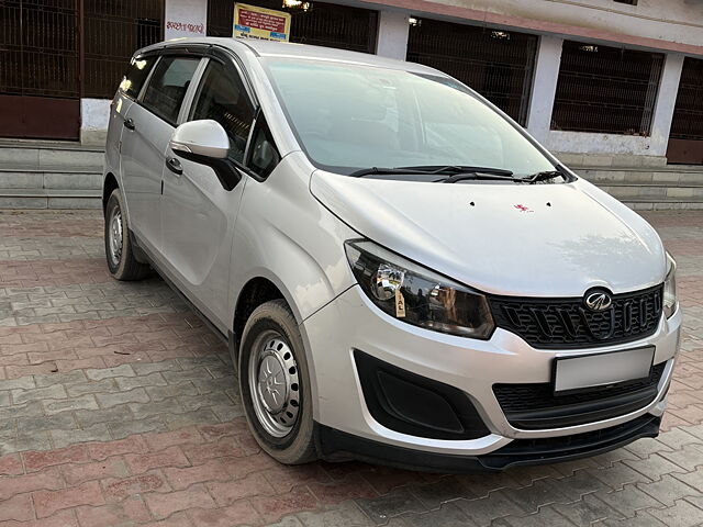 Used Mahindra Marazzo [2018-2020] M2 8 STR in Ahmedabad