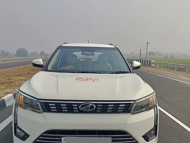 Used 2022 Mahindra XUV300 in Shahjahanpur