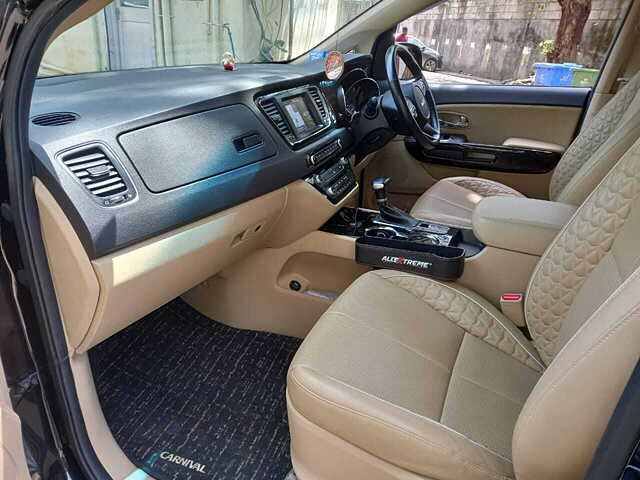 Used Kia Carnival [2020-2023] Limousine Plus 7 STR in Mumbai