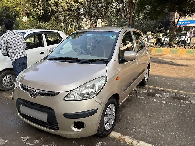 Used 2010 Hyundai i10 in Ghaziabad