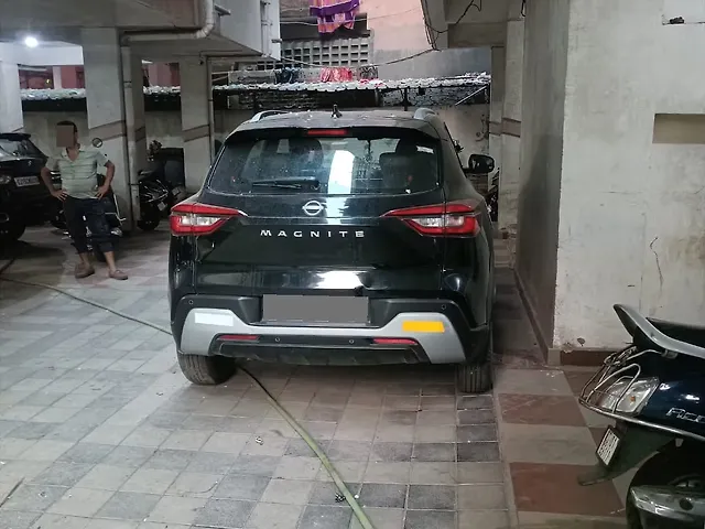 Used Nissan Magnite Visia Petrol Automatic (AMT) in Allahabad