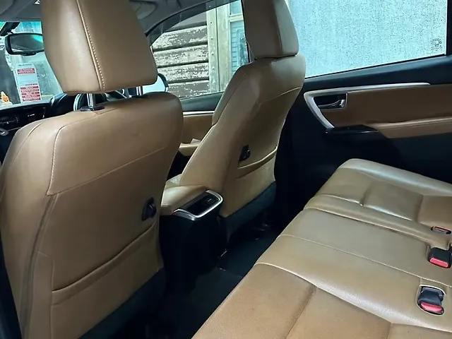 Used Toyota Fortuner [2016-2021] 2.8 4x2 AT in Delhi
