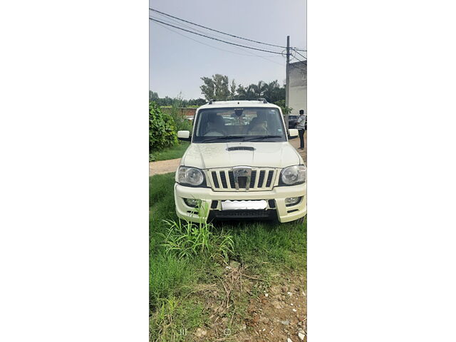 Used 2013 Mahindra Scorpio in Meerut