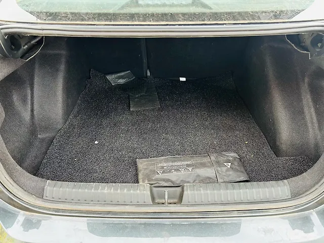 Used Volkswagen Virtus Topline 1.0 TSI MT (Electric Seats) in Jabalpur