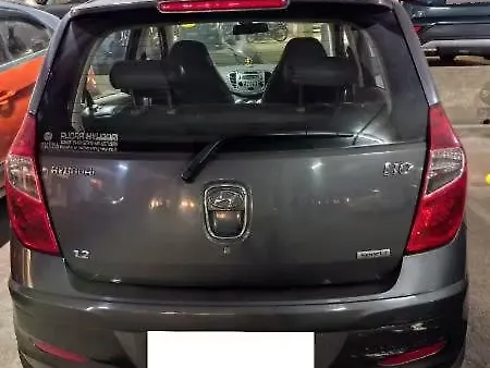 Used 2009 Hyundai i10 in Lucknow