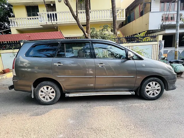 Used 2009 Toyota Innova in Hyderabad