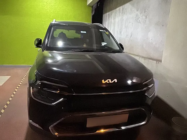 Used 2023 Kia Carens in Bangalore