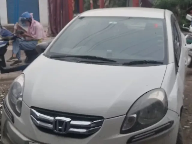 Used 2014 Honda Amaze in Varanasi Used 2014 Honda Amaze in Varanasi