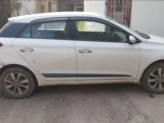 Used 2015 Hyundai Elite i20 in Mahoba Used 2015 Hyundai Elite i20 in Mahoba