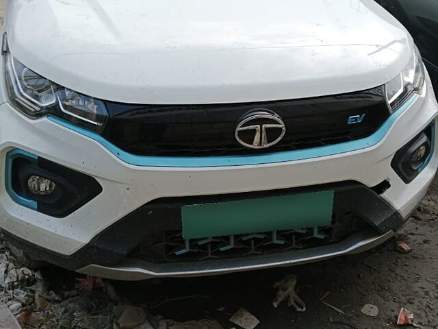 Used Tata Nexon EV Max XZ Plus Lux 7.2 KW Fast Charger Jet in Behror