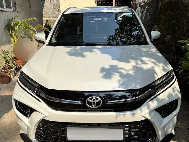 Used 2023 Toyota Urban Cruiser Hyryder in Mumbai