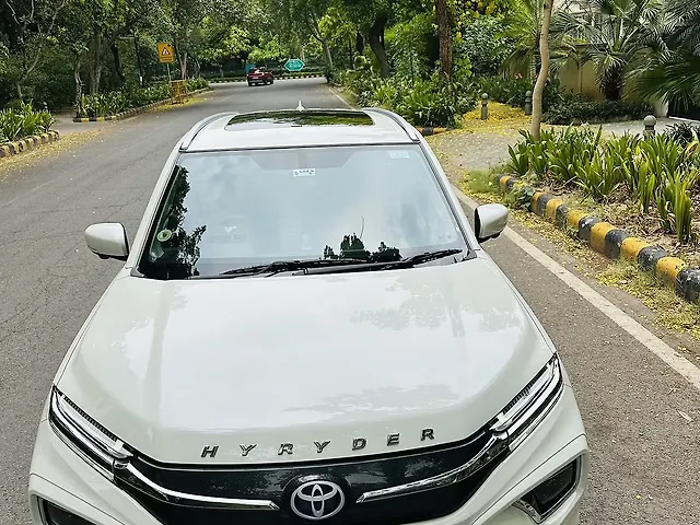 Used 2025 Toyota Urban Cruiser Hyryder in Delhi
