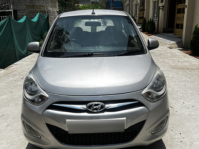 Used 2016 Hyundai i10 in Hyderabad