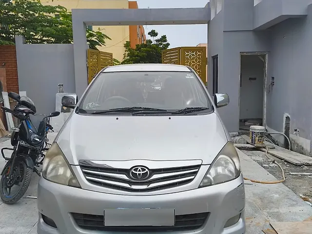 Used 2010 Toyota Innova in Chennai Used 2010 Toyota Innova in Chennai