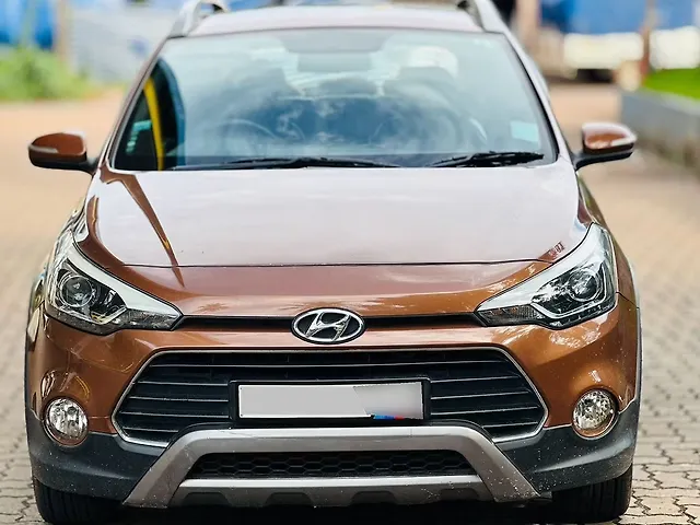 Used 2016 Hyundai i20 Active in Kollam