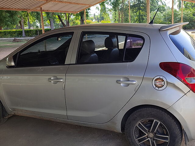 Used 2010 Hyundai i20 in Vijapur