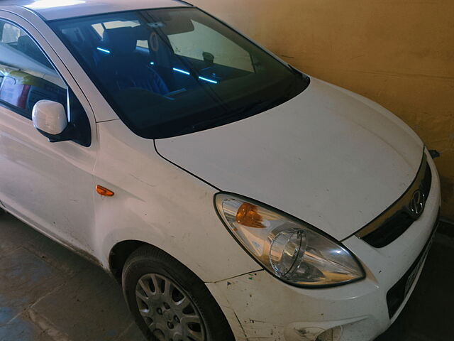 Used 2011 Hyundai i20 in Delhi