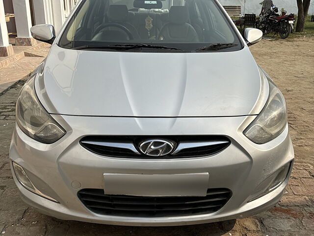 Used 2013 Hyundai Verna in Balrampur