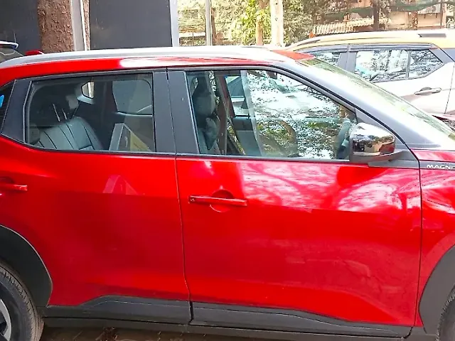 Used 2023 Nissan Magnite in Mumbai