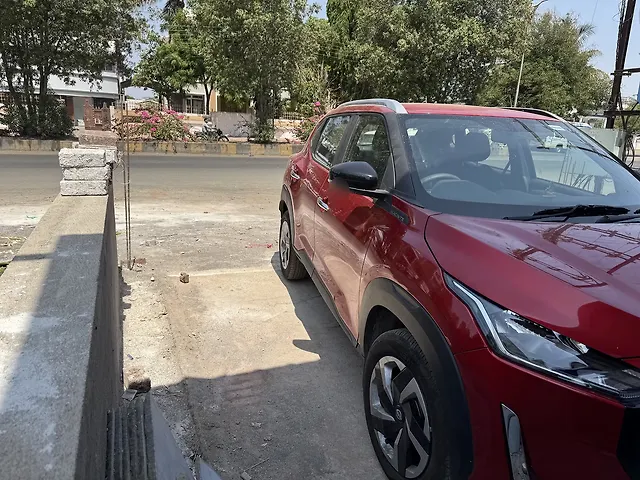 Used Nissan Magnite Acenta B4D 1.0 Petrol MT in Nandurbar