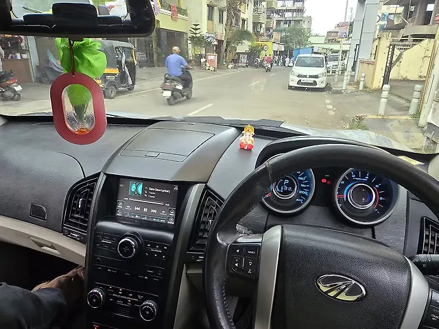 Used Mahindra XUV500 [2015-2018] W10 AT in Mumbai