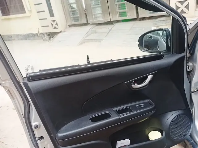 Used Honda BR-V V Petrol in Bahadurgarh