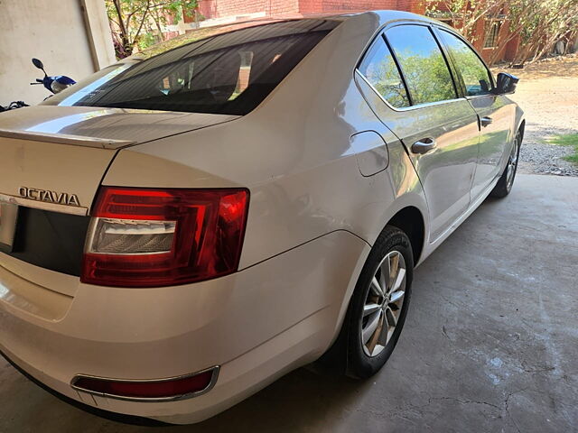 Used Skoda Octavia [2013-2015] Elegance 2.0 TDI AT in Gwalior